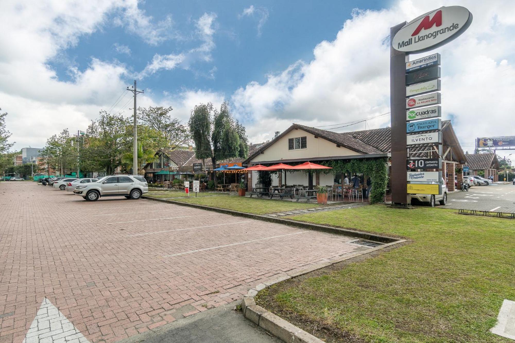 Portanova Suites By Adventu Rionegro Zewnętrze zdjęcie